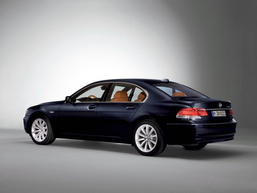  BMW 730d Special Edition Exclusive 2006 года  (фото 4 из 9)